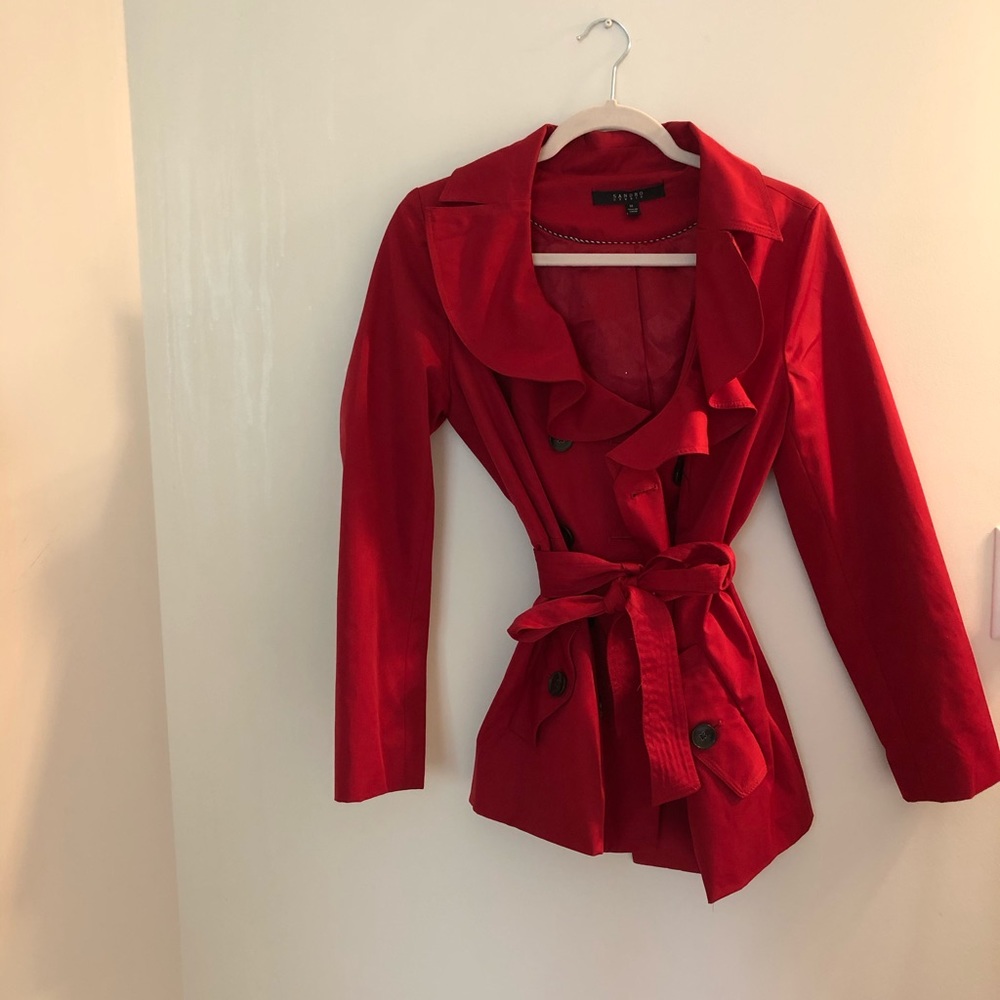 Red jacket - Picture 1 of 3